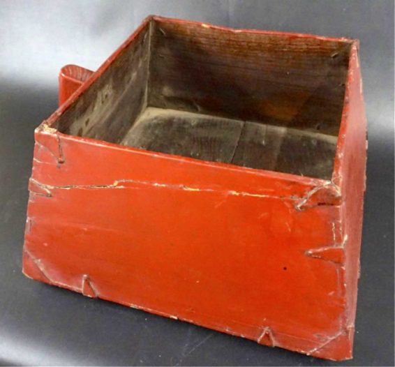 Chinese Dovetailed Water Bucket