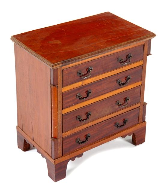 George III Style Mahogany Chest of Drawers | Great FInds & Design | Pewaukee, WI Antiques
